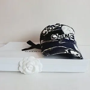 CHANEL | Accessories | New Chanel 0 Cotton Coco Roses Print  display picture 1